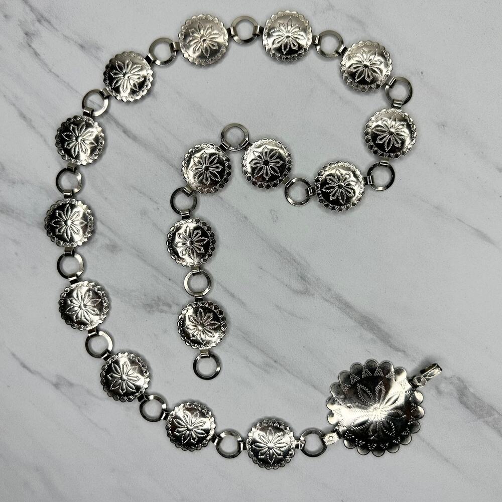 Western Concho Silver Tone Chain Link Belt Extra Small/Small (XS/S) ✨